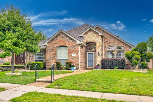 465 Ridge Meade Dr, Lewisville, TX, 75067-8370 | Card Image