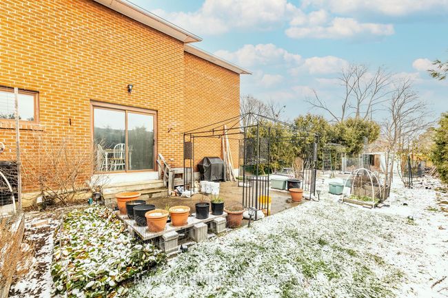 43 - 21a Thistle Down Blvd, Condo with 3 bedrooms, 3 bathrooms and 1 parking in Toronto ON | Image 7