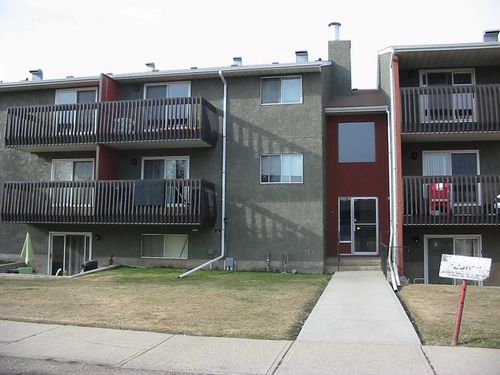 107-35 Bennett St, Red Deer, AB, T4R1V3 | Card Image
