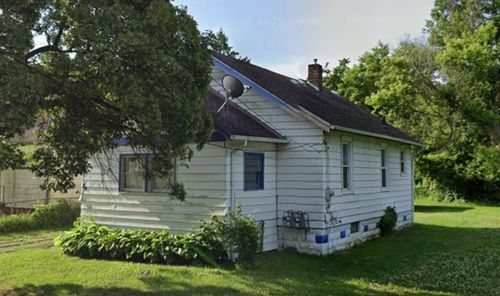 228 E Russell Avenue, Flint, MI, 48505 | Card Image