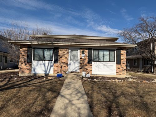 2n-29W526 Winchester Circle, Warrenville, IL, 60555 | Card Image