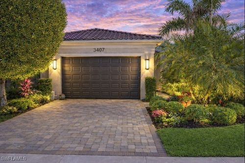 3407 Baltic Dr, NAPLES, FL, 34119-8679 | Card Image