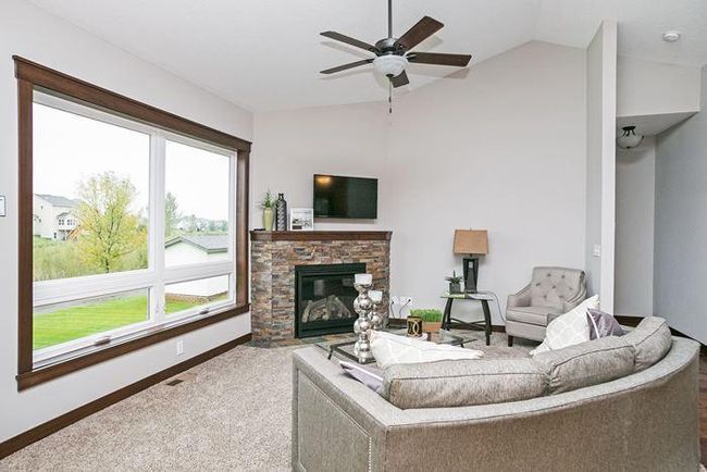 2140 120 Th Ln Ne, House other with 4 bedrooms, 3 bathrooms and null parking in Blaine MN | Image 7