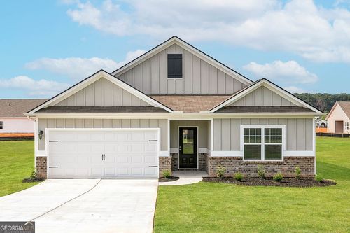 243 Oliver Dr, Locust Grove, GA, 30248-4470 | Card Image