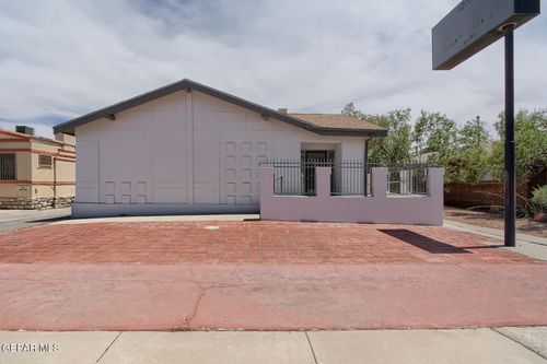 2222 Montana Avenue, El Paso, TX, 79903 | Card Image