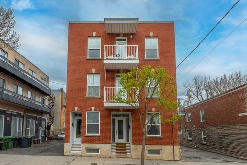 2435 Av De La Salle, Montréal, QC, H1V2L2 | Card Image