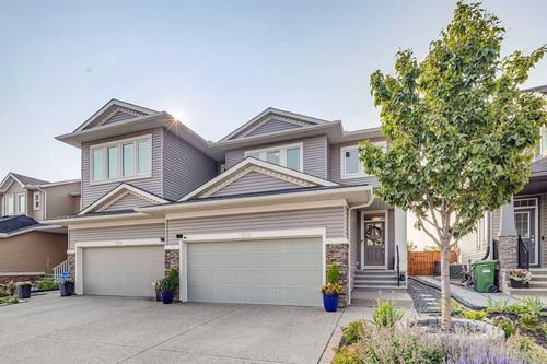 212 Evansglen Close Nw, Calgary, AB, T3P0P2 | Card Image