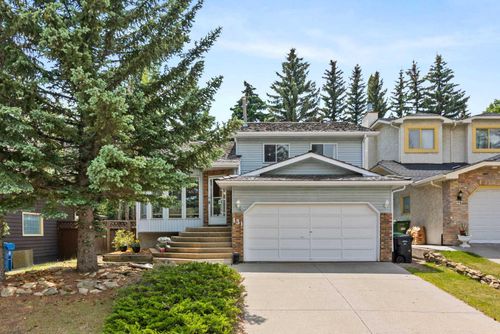 131 Stratton Cres Sw, Calgary, AB, T3H1T7 | Card Image