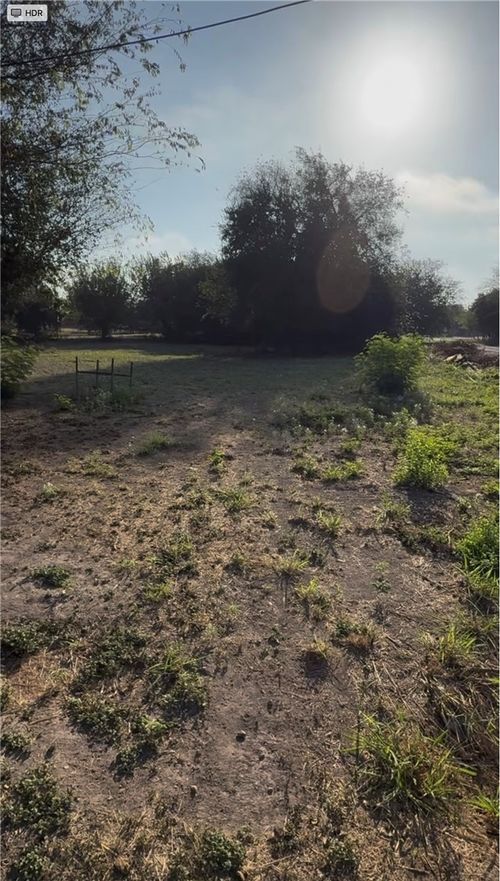 000 E Mesquite St, Mathis, TX, 78368 | Card Image