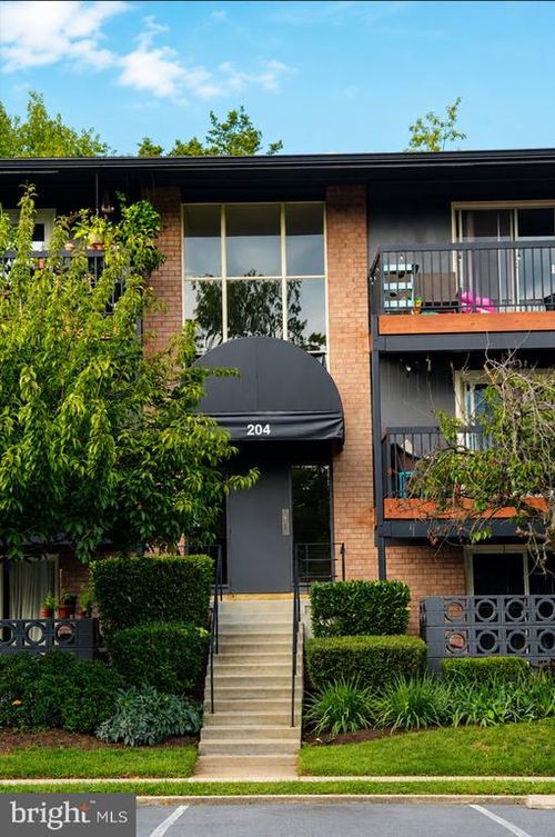 24-204 Park Terrace Ct Se, VIENNA, VA, 22180-5877 | Card Image