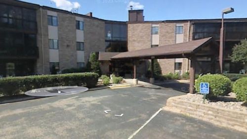 apt-246-2670 Oxford St N, Roseville, MN, 55113-2023 | Card Image