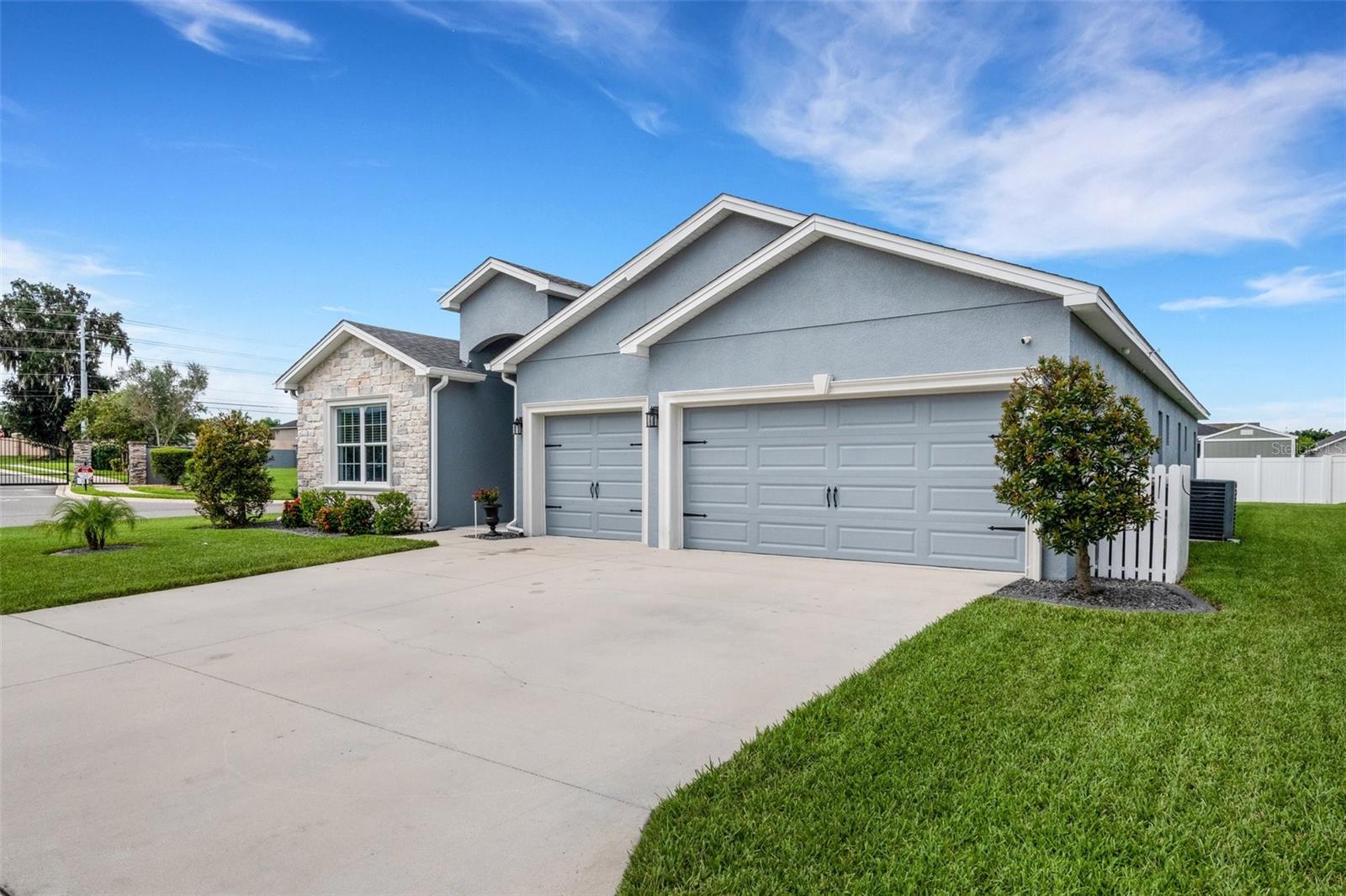 Highlands Grace Blvd, Lakeland, FL 33812