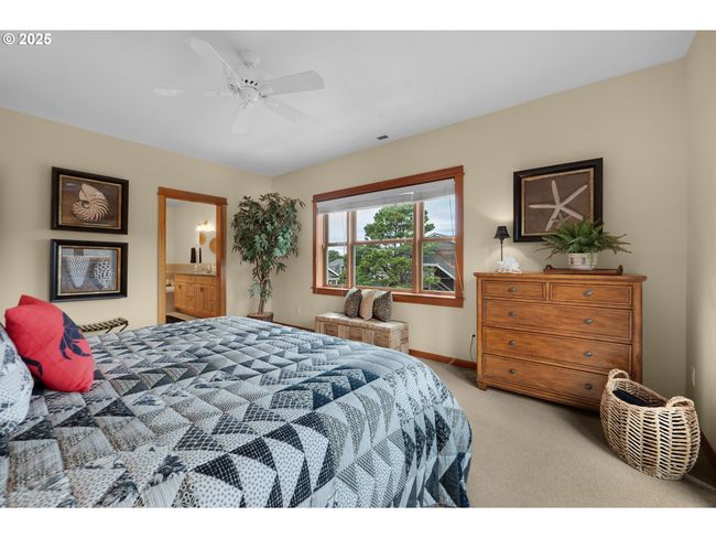 APT-201 - 123 S Hemlock St, Condo with 3 bedrooms, 2 bathrooms and null parking in Cannon Beach OR | Image 35