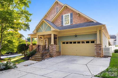 172 Water Oak Dr, Mooresville, NC, 28117-6903 | Card Image