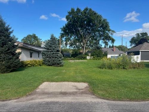 4529 Camden Rd, Madison, WI, 53716-1746 | Card Image