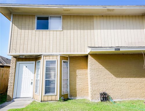 a-6641 Rhine Dr, Corpus Christi, TX, 78412-2817 | Card Image
