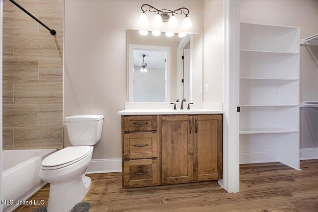 22-21-2155725ah-3210 Cypress Lake Dr S | Image 20