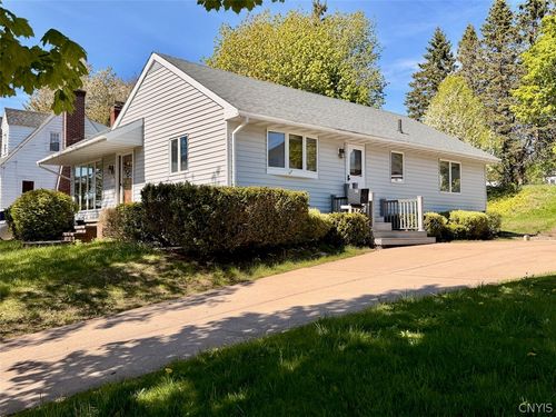 153 E 5th Street, Oswego, NY, 13126 | Card Image