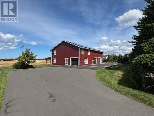 1748 Linkletter Rd, Summerside, PE, C1N0V7 | Card Image