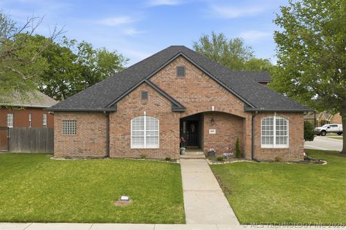 1819 Sunset Park Ter, Ardmore, OK, 73401-3599 | Card Image