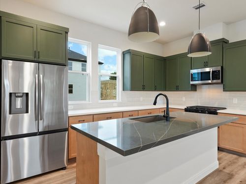 4830 Pinemont Dr, Houston, TX, 77092-3530 | Card Image