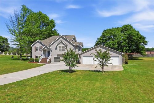 2334 Frettiesburg Dr, Rockmart, GA, 30153-3602 | Card Image