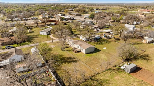 107 Rippetoe St, House other with 3 bedrooms, 2 bathrooms and null parking in Lipan TX | Image 28