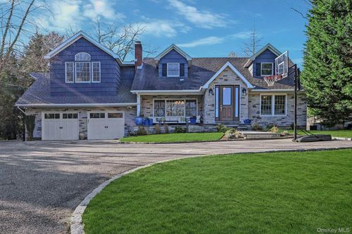 5270 Nassau Point Rd, Cutchogue, NY, 11935-1602 | Card Image