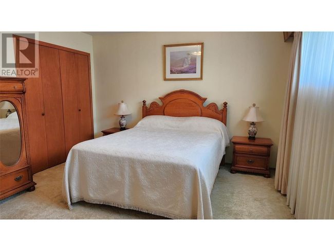 3900 Woodland Dr, House other with 3 bedrooms, 3 bathrooms and 3 parking in Trail BC | Image 15