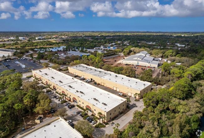 STE-13 - 752 Commerce Dr, Home with 0 bedrooms, 0 bathrooms and null parking in Venice FL | Image 24