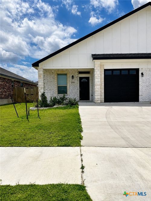 5100 Rose Garden Loop, Killeen, TX, 76542-7059 | Card Image