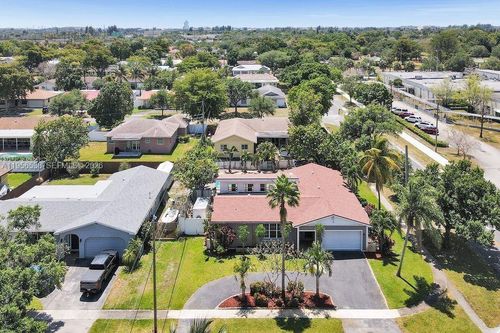 5380 8th Ct, Plantation, FL, 33317-4740 | Card Image