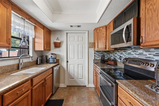 UNIT-107C - 500 Newell Hill Rd, Condo with 3 bedrooms, 2 bathrooms and null parking in LEESBURG FL | Image 10
