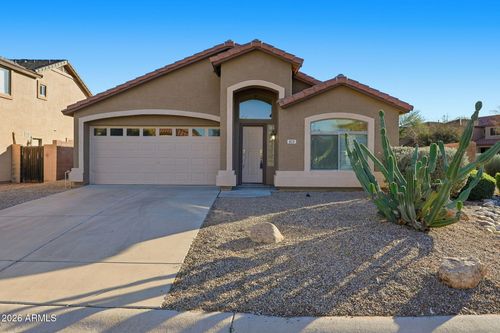 823 E Mountain View Rd, San Tan Valley, AZ, 85143-5328 | Card Image
