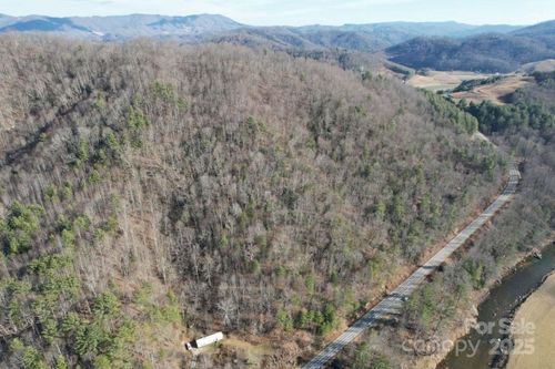 150 Mckinley Hl, Sugar Grove, NC, 28679-9539 | Card Image