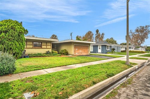 1931 Volk Ave, Long Beach, CA, 90815-3634 | Card Image