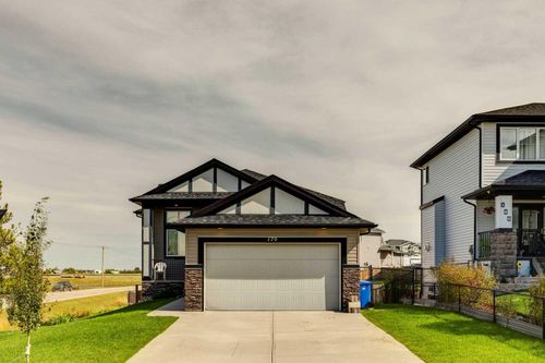 170 Hanson Dr Ne, Langdon, AB, T0J1X1 | Card Image