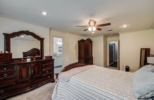 9818 Emnora Ln, House other with 4 bedrooms, 2 bathrooms and 2 parking in Houston TX | Image 30