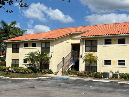 b-1453 Lake Crystal Dr, West Palm Beach, FL, 33411-2052 | Card Image