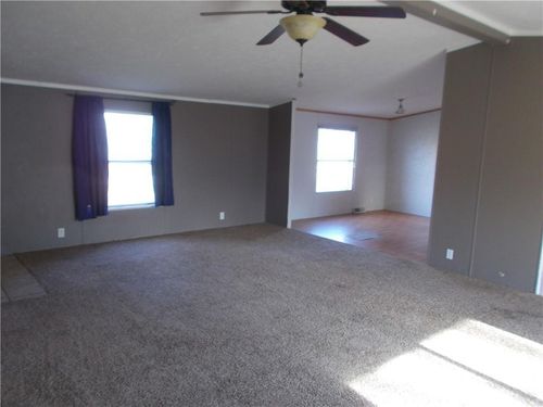 308 E N 3rd St, Strasburg, IL, 62465-1014 | Card Image