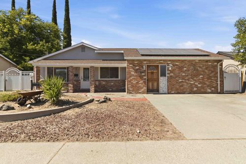1947 Glenmore Dr, Olivehurst, CA, 95961-4625 | Card Image