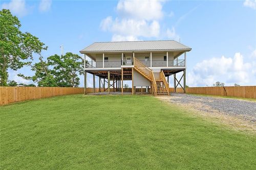 104 Carr Dr, Slidell, LA, 70458-5600 | Card Image