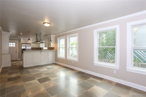 11 Waller Ave, Ossining, NY, 10562-6710 | Card Image