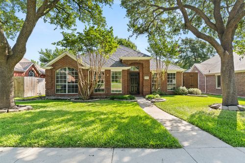 6721 Misty Hollow Drive, Plano, TX, 75024 | Card Image