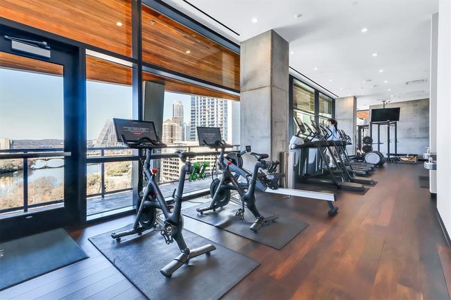 APT-2107 - 70 Rainey St, Condo with 2 bedrooms, 2 bathrooms and 1 parking in Austin TX | Image 28