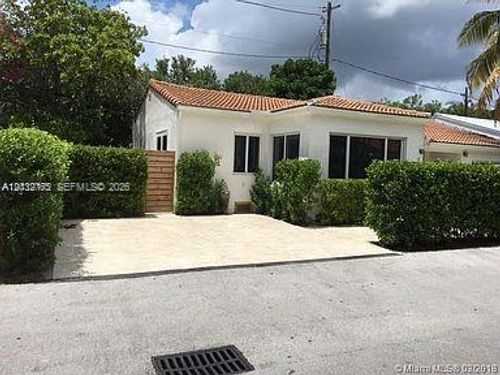3-3 Farrey Ln, Miami Beach, FL, 33139 | Card Image
