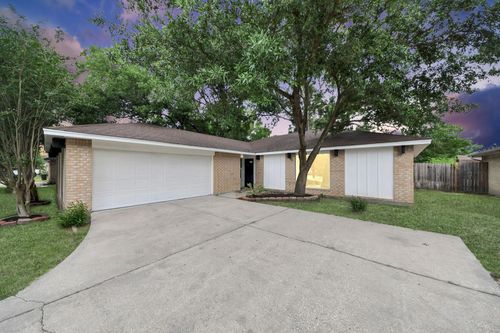 20322 Bishops Gate Ln, Humble, TX, 77338-2715 | Card Image