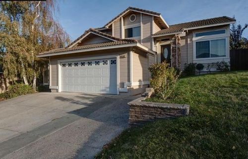 5411 Paso Del Rio Ct, Concord, CA, 94521-5008 | Card Image