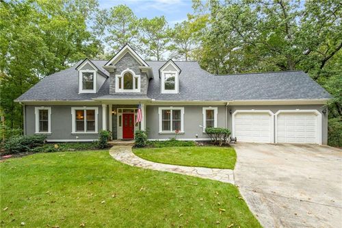 415 Cliffcove Ct, Roswell, GA, 30076-4016 | Card Image