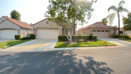 23727 Corte Andar, Murrieta, CA, 92562-5516 | Card Image